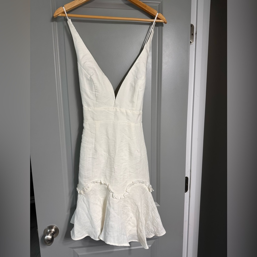 Selfie by Leslie Elegant White Sleeveless Dress